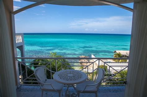 Deluxe Ocean View Room Picture Of Seagarden Beach Resort Montego Bay