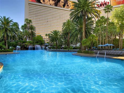 The Mirage Las Vegas Las Vegas Hotel Review Condé Nast Traveler