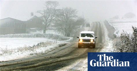 Snow Sweeps Parts Of Britain In Pictures Uk News The Guardian