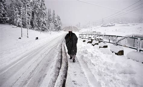 Photo Gallery Winter Is Coming Kashmir Valley Receives Seasons First