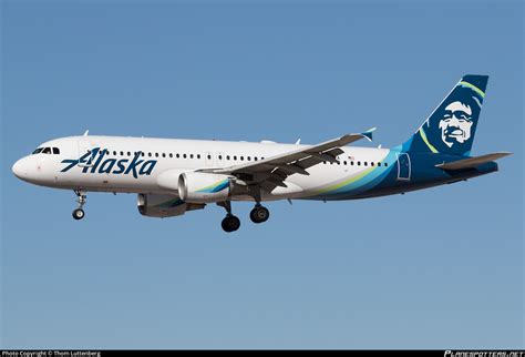 N624va Alaska Airlines Airbus A320 214 Photo By Thom Luttenberg Id