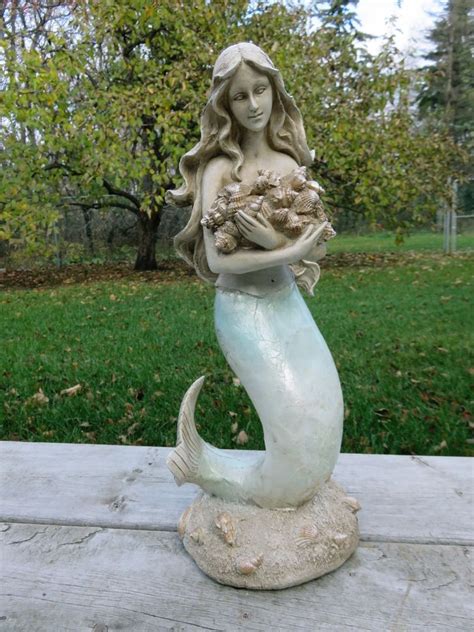 Mermaid Kneeling With Seashells Pearlized Bottom Garden Statue New