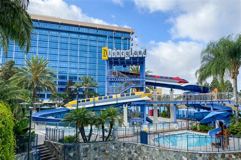 Where To Stay At Disneyland The Best On And Off Property Hotels The Points Guy
