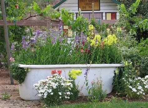 These bathtub soap crayons look like fun…and your kids will have fun getting to color in the tub! 20 Yard Landscaping Ideas to Reuse and Recycle Old ...