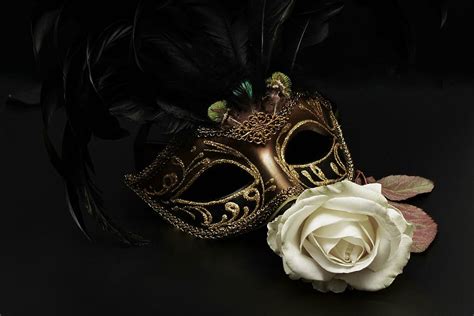 Masquerade Mask Wallpaper Woodslima