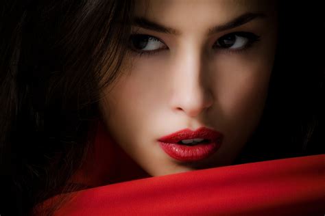 Red Lips Girl 4k Hd Girls 4k Wallpapers Images Backgrounds Photos And Pictures