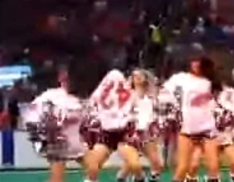 Cheerleader Cheers Through Biggest Cheer Obstacle Of Her Cheer Life E
