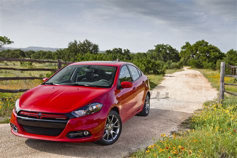 Iihs 2013 Dodge Dart Named A Top Safety Pick
