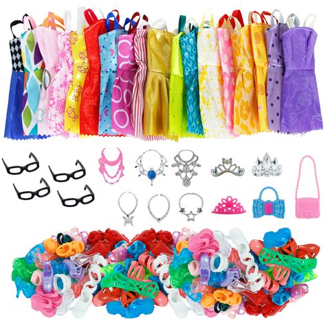 35 Itemset Doll Accessories 10 Shoes 6 Necklace 4 Glasses 3 Crowns