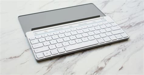 Microsofts Universal Mobile Keyboard Works With Ios Android And