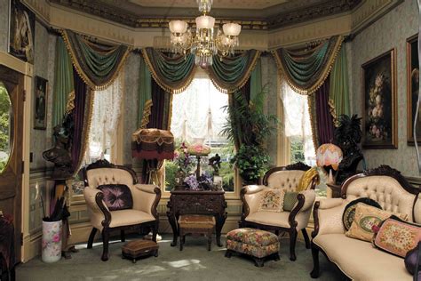 Victorian Wallpaper Sitting Room Traditional Victorian Living Room