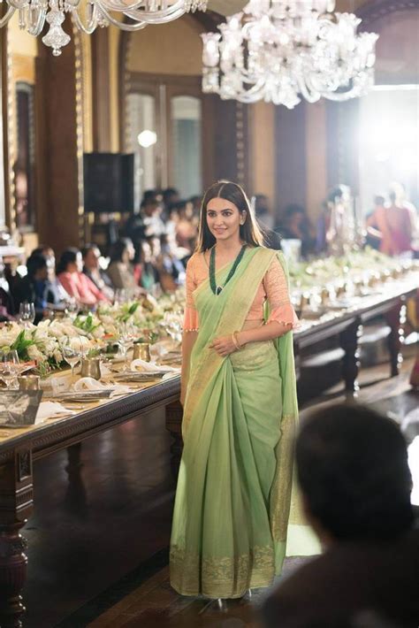 Indian Beautiful Actress Kriti Kharbanda Stills In Green Saree