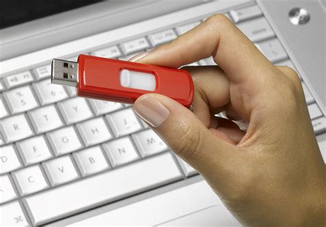 How To Boot From A Usb Device Flash Drive Or Ext Hdd