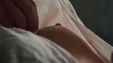 Kim Basinger Nuda ~30 Anni In 9 Settimane E 12