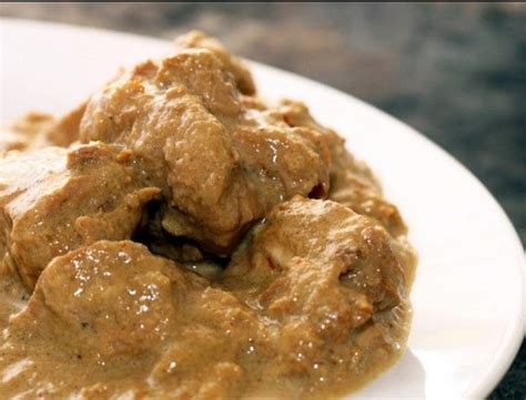 Yuk, simak resep dan cara membuat ayam kurma berikut ini! Resepi ayam masak kurma yogurt special tanpa santan in ...