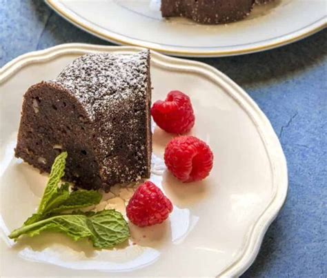 Keto Chocolate Cake The BEST Low Carb Cake Recipe