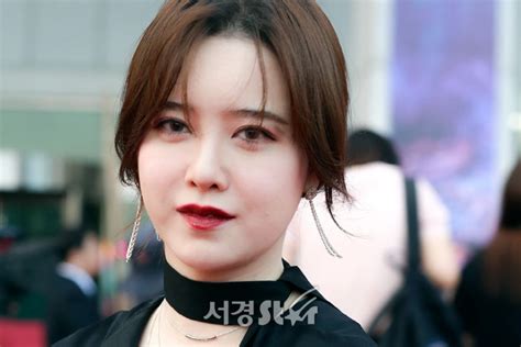 구혜선, 가방 속에 망치·칼·밧줄 등장 필요할 때가 있다('수미산장')종합. 구혜선, 임신·성형설 반박..."건강 되찾고 10kg 살 쪘을 뿐"