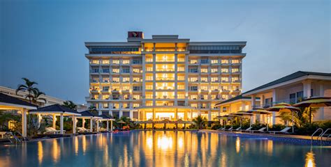 Gold Coast Hotel Resort And Spa