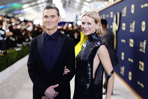 Naomi Watts Gives The Yes I Do To Billy Crudup In An Intimate Wedding And With A Dress Of