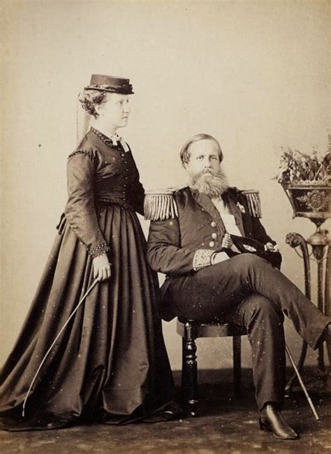 Filho mais velho de luana piovani e pedro scooby, dom ganha campeonato de skate em portugal o nosso primeiro verão, escreveu, neste sábado, na legenda da foto, ao lado do namorado. CENTRO DE PESQUISA E HISTÓRIA DE SÃO MANUEL: HISTÓRIA ...