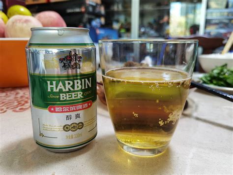哈尔滨啤酒啤酒怎么样 我最重要的口粮酒：哈尔滨醇爽9度罐啤 什么值得买