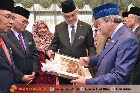 live piala sultan selangor 2018 : Kampung Baru: Sultan Selangor mahu sejarah, nama tidak ...