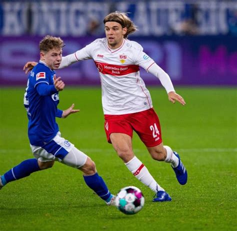 Check out his latest detailed stats including goals, assists, strengths & weaknesses and match ratings. Borna Sosa kehrt nach Roter Karte vorzeitig zum VfB zurück - WELT