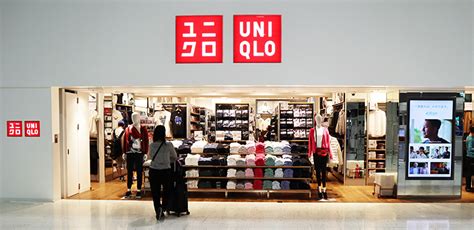 jɯɲikɯɾo) is a japanese casual wear designer, manufacturer and retailer. UNIQLO giving out freebies as it's opening its second ...