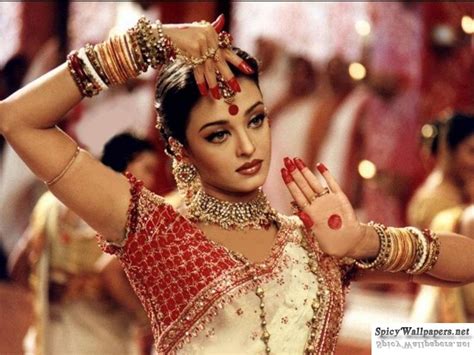 Aishwarya Rai In Devdas As Paro Lets Talk Bollywood Pinterest