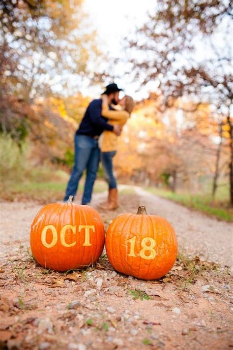 50 Fall Save the Date & Engagement Photo Ideas – Page 5 ...