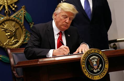 What Does President Trump’s Travel Ban Do Wsj