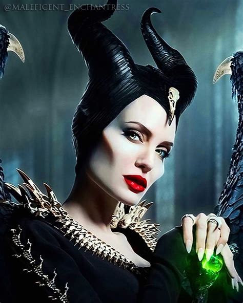 Angelinajolie As Maleficent On Instagram “💚🖤 Maleficent” Maleficent Movie Angelina Jolie