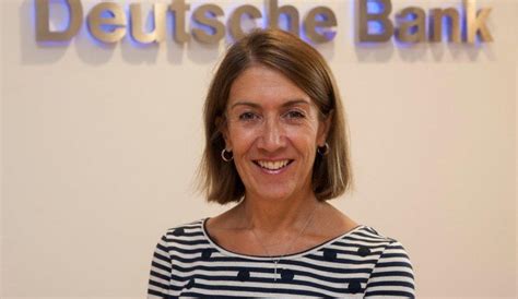 Deutsche bank will synergien schaffen— und jobs streichen. Deutsche Bank's new CEO of Guernsey International Trust ...