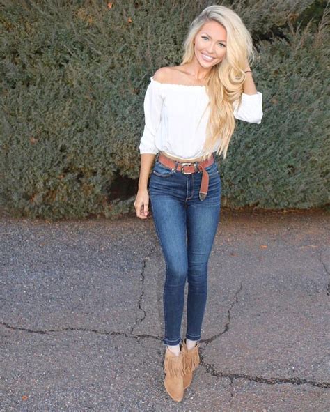 see this instagram photo by erinalvey 1 679 likes fashion skinny jeans skinny