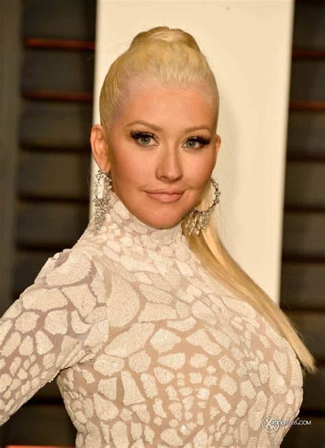 Born december 18, 1980) is an american singer, songwriter, actress, and television personality. Christina Aguilera - 2015 Vanity Fair Oscar Party
