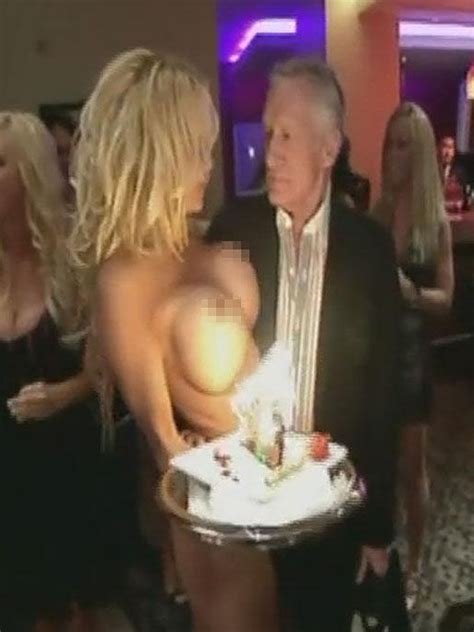 Pamela Anderson Naked At Hugh Hefners Party Telegraph