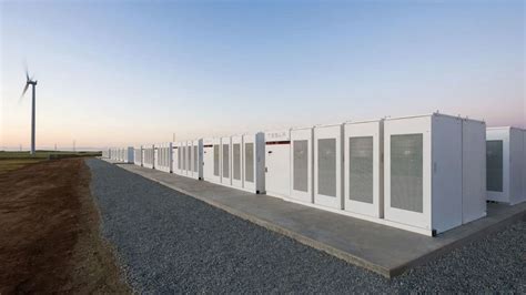In Boost For Renewables Grid Scale Battery Storage Is On The Rise Yale E360 Auspol Qldpol