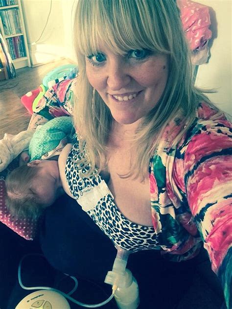 The Brelfie Or Breastfeeding Selfie Is Latest Parenting Trend Daily
