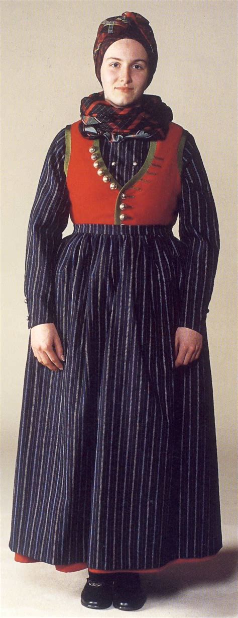 Romo Sonderjylland Folk Fashion Traditional Outfits Scandinavian
