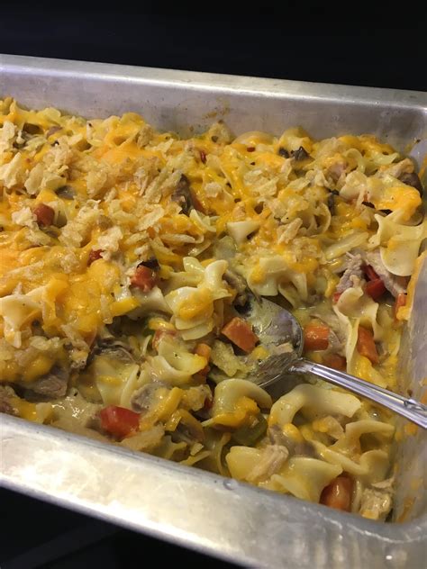 Simple and tasty, these suggestions are sure to please and use up your leftovers. Recipe Leftover Pork Tenderloin Casserole / This looks and ...