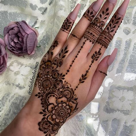 40 Simple Mehandi Designs Henna Tattoo Designs Simple Simple Henna