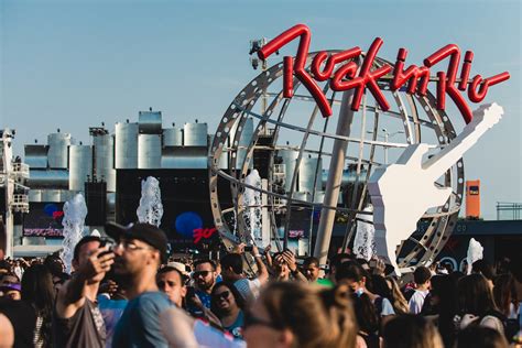 Rock in rio is a recurring music festival originating in rio de janeiro, brazil. Evolução da cena eletrônica dentro do Rock in Rio - Eletro ...