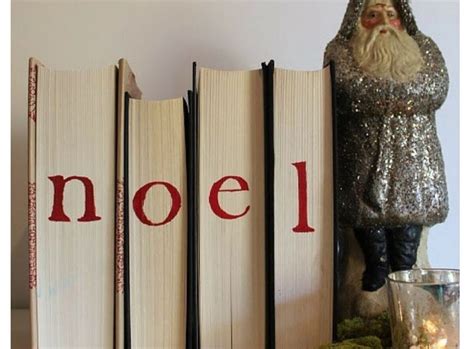 7 ideas for turning old books into Christmas decorations  Interior