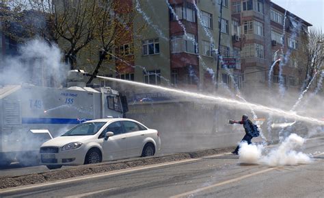 est100 一些攝影 some photos leftist protester tear gas water cannons