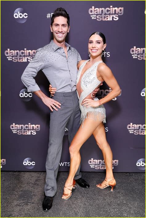 Catfish S Nev Schulman Shaved His Chest For The DWTS Finale See The