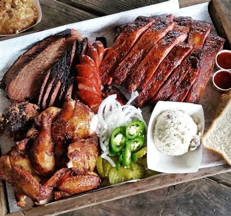 Houstons 10 Best Barbecue Spots Papercity Magazine