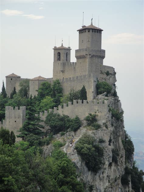 San Marino Travel Pictures Travel Pics Castle In The Sky Castle