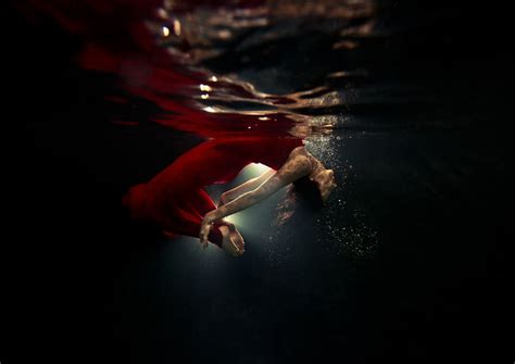 Neonscope Underwater Images By Ilse Moore