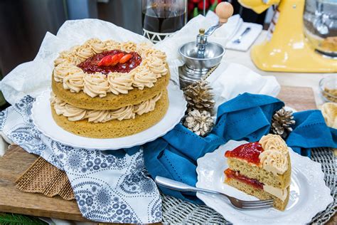 By the way jelly cake was a huge craze in vietnam years ago. Marisa Churchill's Peanut Butter and Jelly Cake | Recipe ...