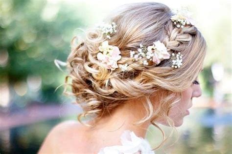 Wedding Hair Style Tips Choose Your Wedding Day Hairstyle Carefully